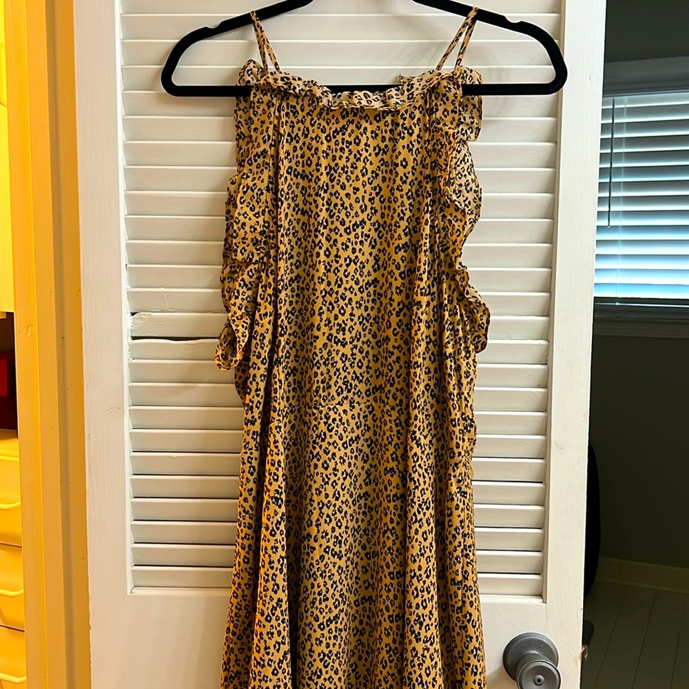 Who what wear leopard print dress size large